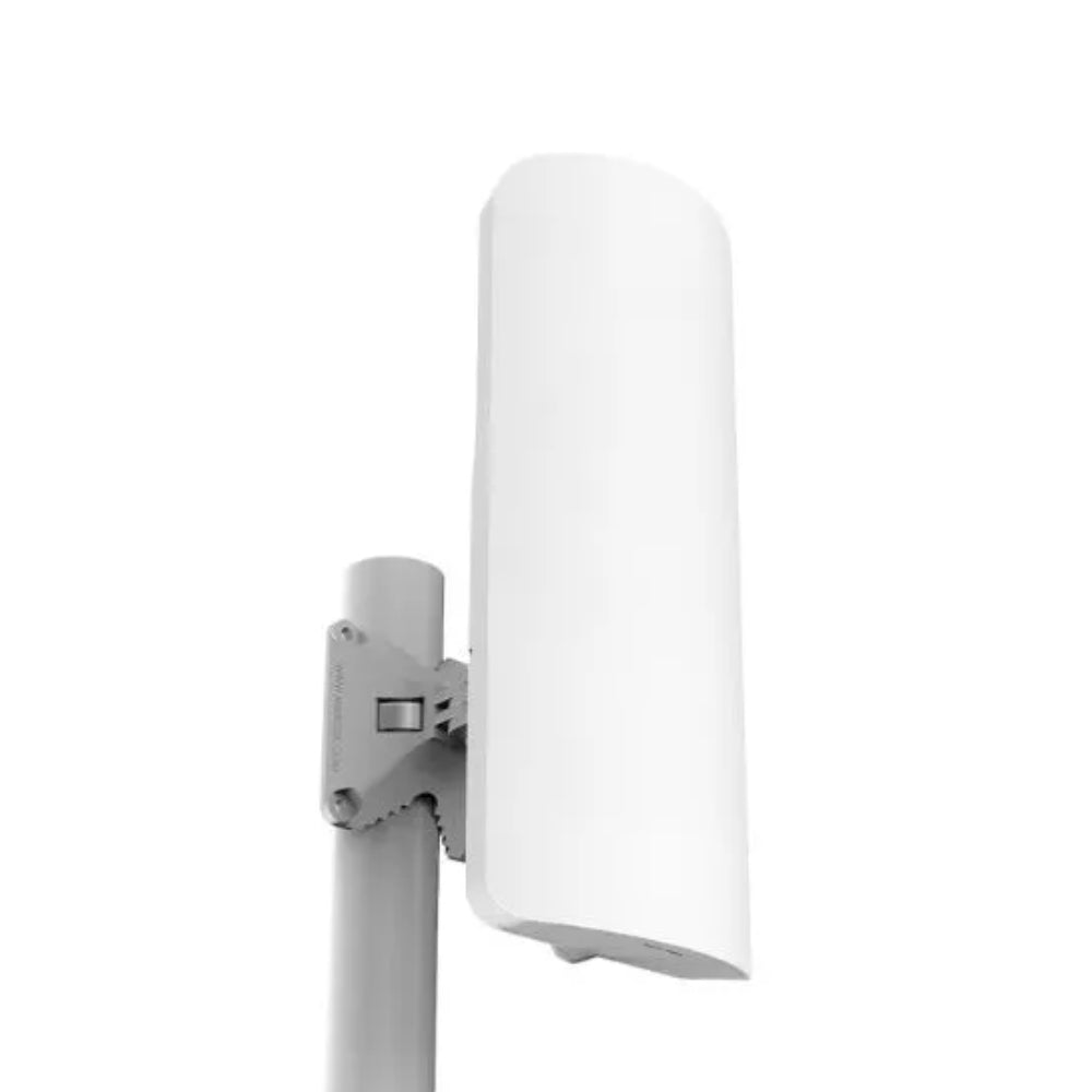 Antena Sectorial Mikrotik +Radio MantBox 15S Frecuencia 5GHz Doble Polarizacion 15dBi 120Grados Potencia 31dBm + 1 Ethernet Gigabit Norma 802.11A/N/AC Licencia Nivel 4 RB921GS-5HPACD-15S