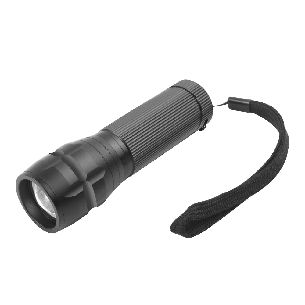 Linterna Tolsen LED con Funcion de Zoom 150 Lumens Alcance hasta 12 Metros 60033