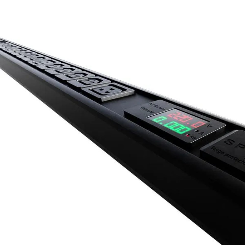 PDU Forza con Medidor 7200Watts Salidas 24x IEC C13 y 6x IEC C19 Pantalla LCD Software de Gestion FPD-3012M0US