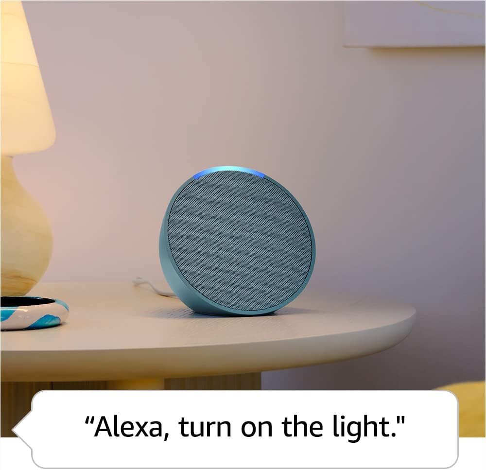 Parlante Amazon Alexa Echo Pop 1ra Gen Sonido HiFi Doble Banda 2.4 y 5.0GHz Bluetooth color Verde C2H4R9-V