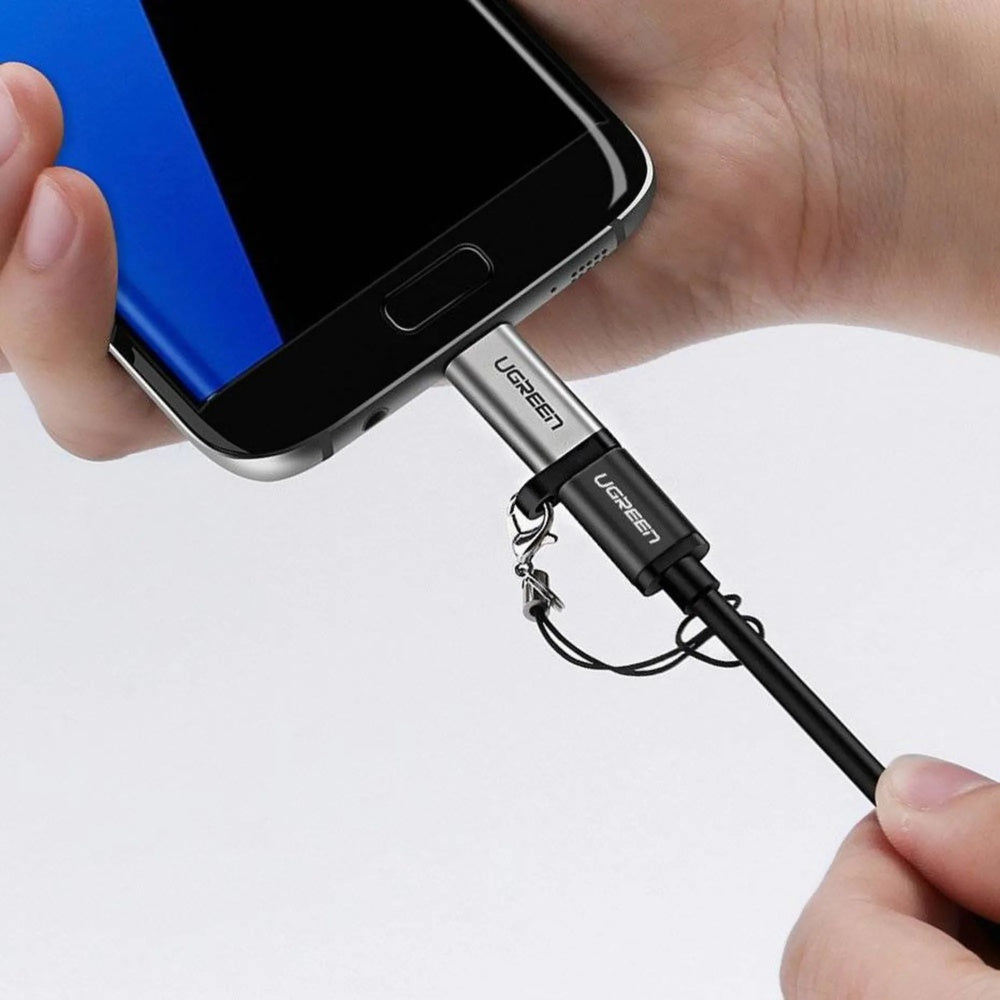Adaptador Ugreen USB-C a Micro USB 2.0 Carga Rapida QC2.0 hasta 2.4Amp Transferencia 480Mbps Diseño Premium 50590