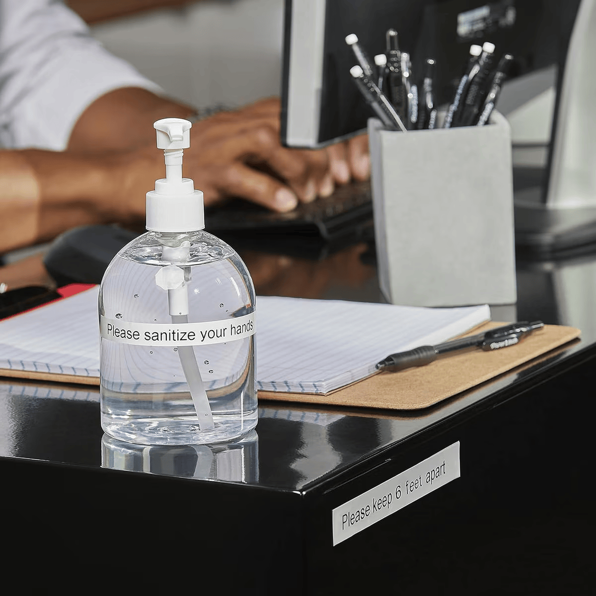 Etiquetadora Dymo Labelmanager 160 Negro Incluye 1 Cinta D1 Negro fondo Blanco 2175086