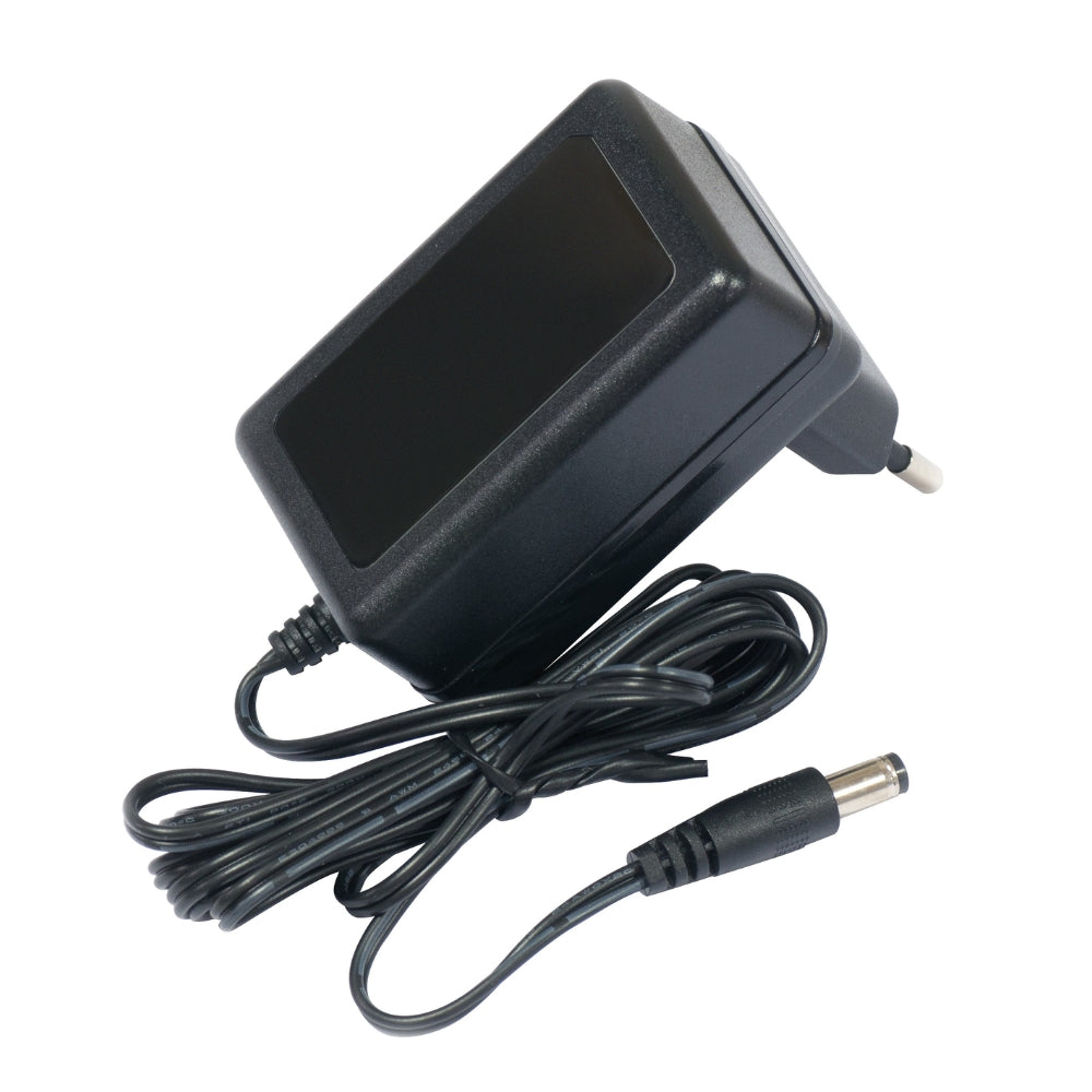 Fuente de Poder Mikrotik Entrada 110/220VAC Salida 24Vdc 0.8Amp Plug DC 18POW