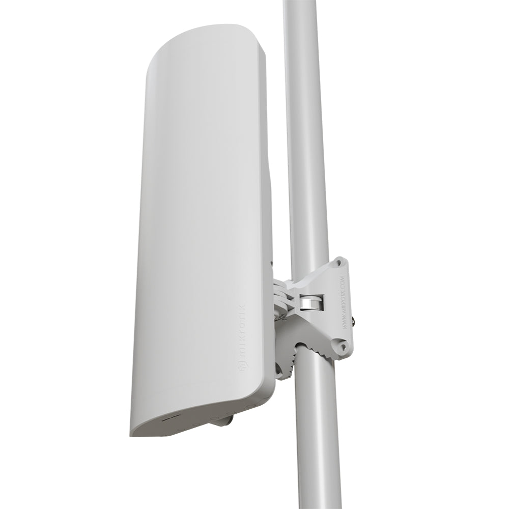 Antena Sectorial Mikrotik +Radio MantBox 2 12S Frecuencia 2.4GHz Doble Polarizacion 12dBi 120Grados Potencia 30dBm Licencia Nivel 4 L22UGS-5HAXD2HAXD-15S