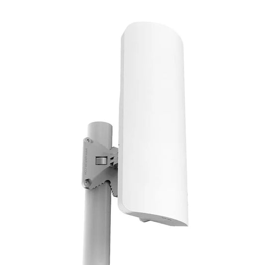 Antena Sectorial Mikrotik +Radio MantBox 2 12S Frecuencia 2.4GHz Doble Polarizacion 12dBi 120Grados Potencia 30dBm Licencia Nivel 4 RB911G-2HPnD-12S