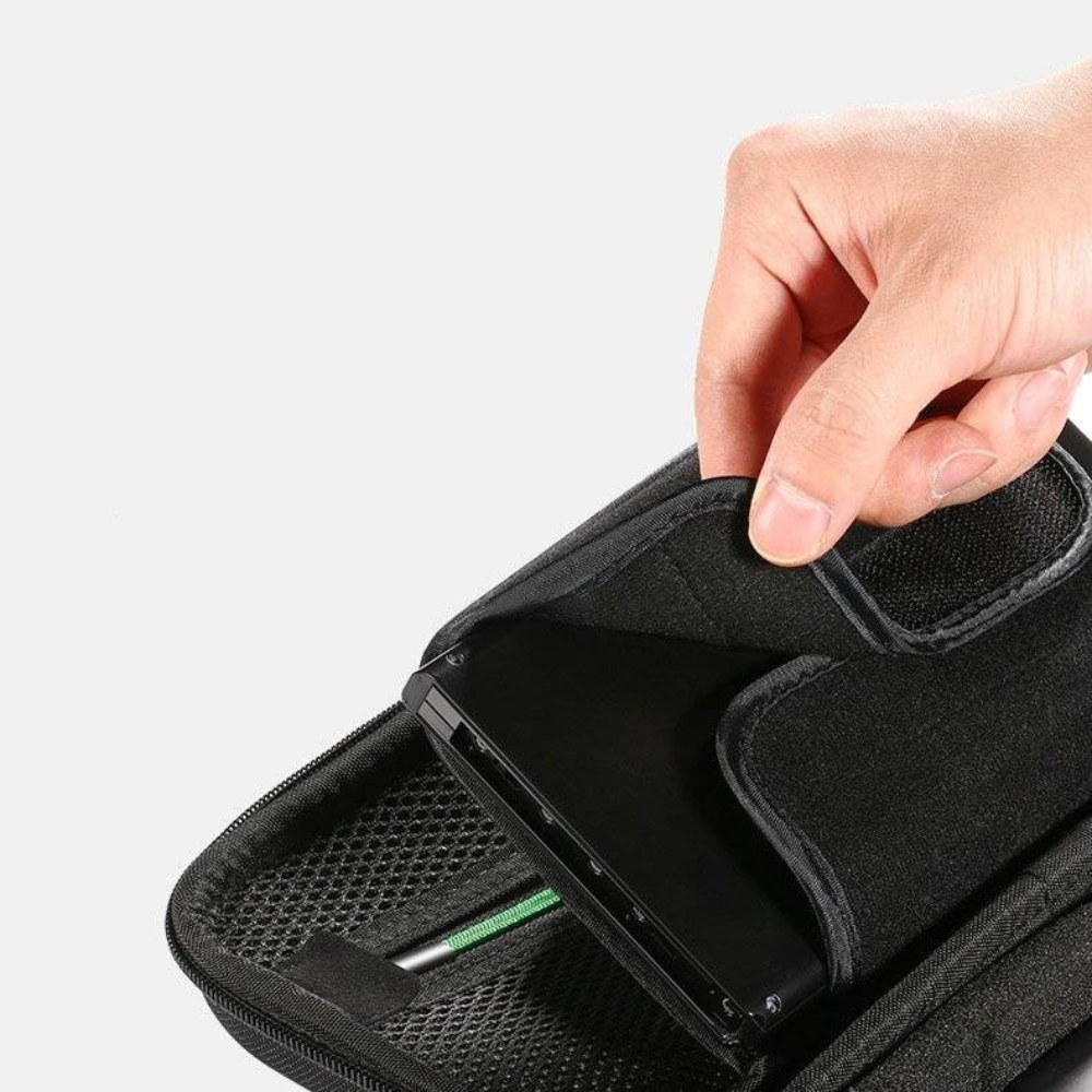 Estuche Ugreen para Nintendo Switch Tamaño S con Material Rigido que permite Almacenar Accesorios 50275