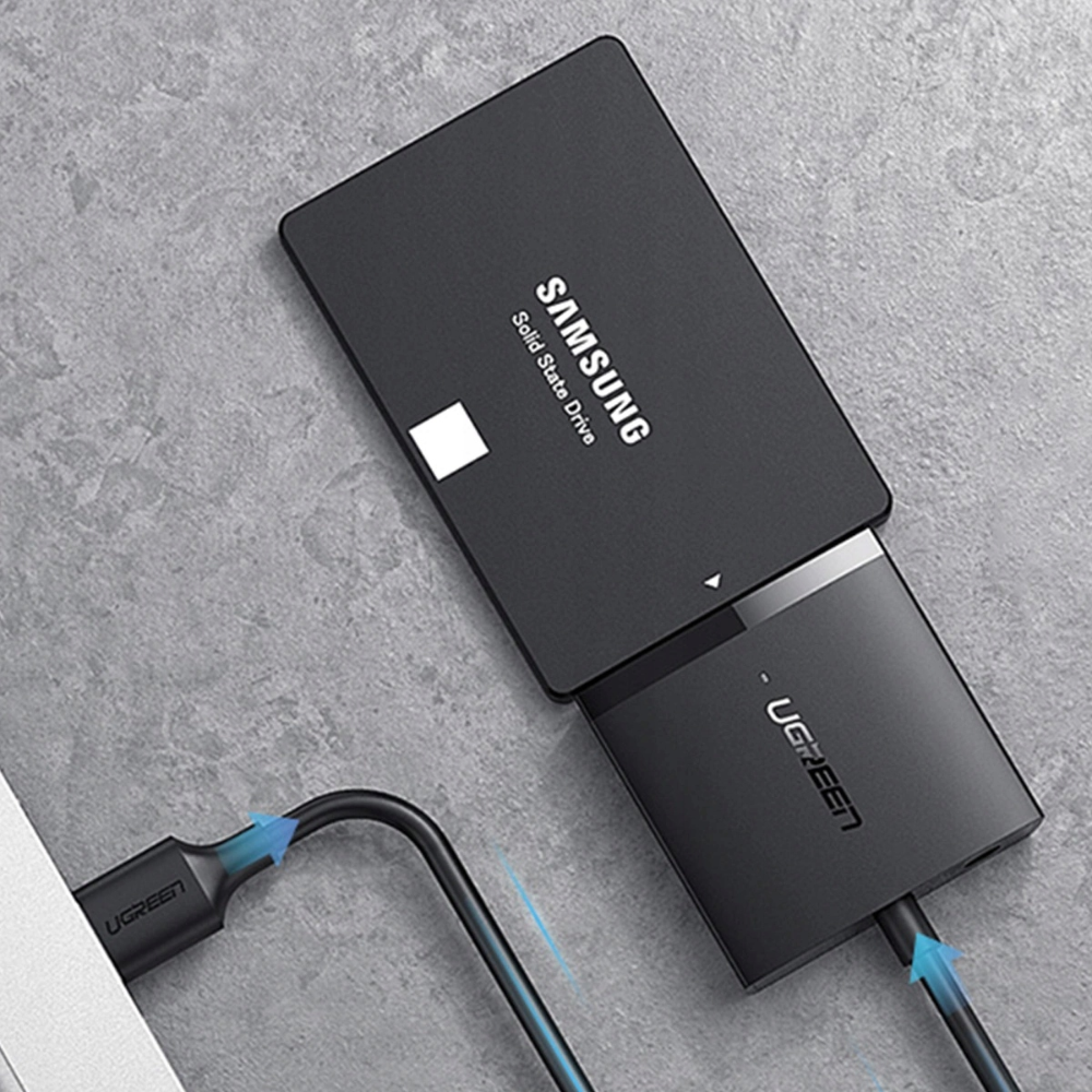 Adaptador Ugreen USB-A 3.0 a Sata 1/2/3 Compatible con HDD SSD 2.5" 3.5" Hasta 12TB Velocidad hasta 5Gbps Protocolo UASP 60561