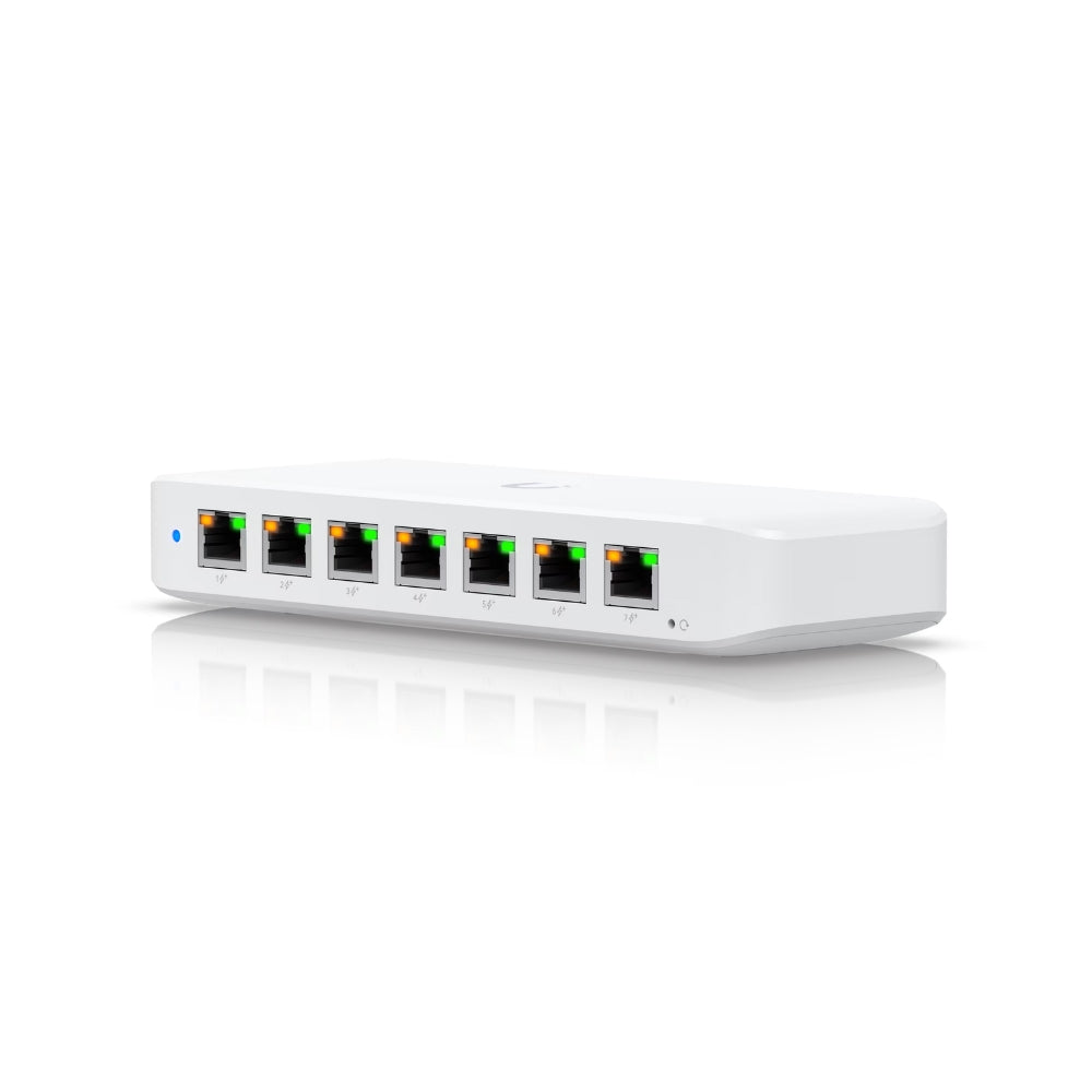Switch Ubiquiti Ultra 210Watts 8xGigabit PoE 1xPuerto PoE++ 7xPuertos PoE+ Switching 16Gbps Consumo Total 210Watts UB-USW-ULTRA-210W