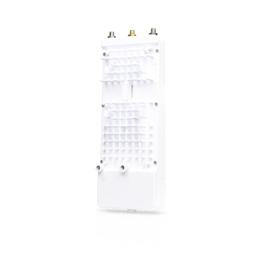 Radio Ubiquiti Airfiber 5X HD 5GHz 1000Mbps Polaridad Slant Encriptacion 128bits AES Potencia 29dBm Requiere Antena UB-AF-5XHD
