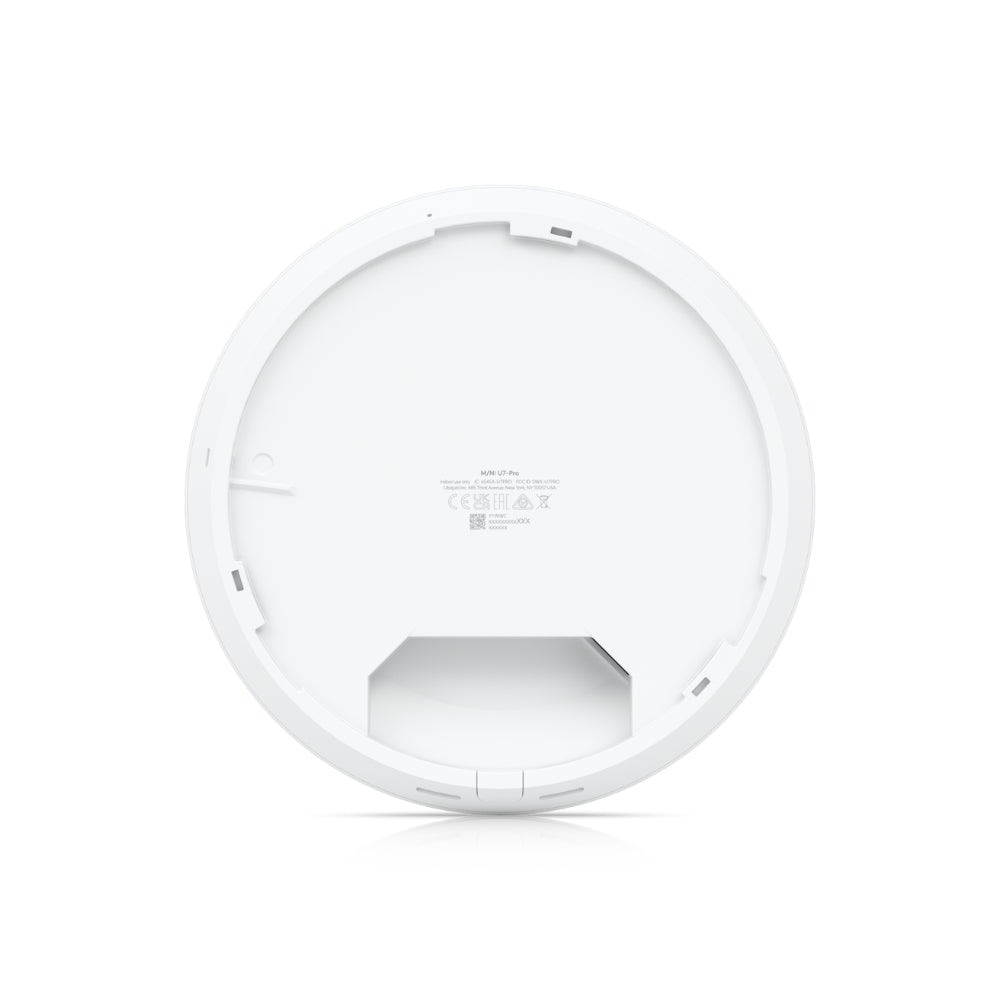 Access Point Ubiquiti WiFi7 Unifi PRO 2.4 5 6 GHz Full Duplex 802.3AT 8 SSIDs Soporta hasta 300 Usuarios Sin Inyector PoE Semi Interior IP54 UB-U7-PRO