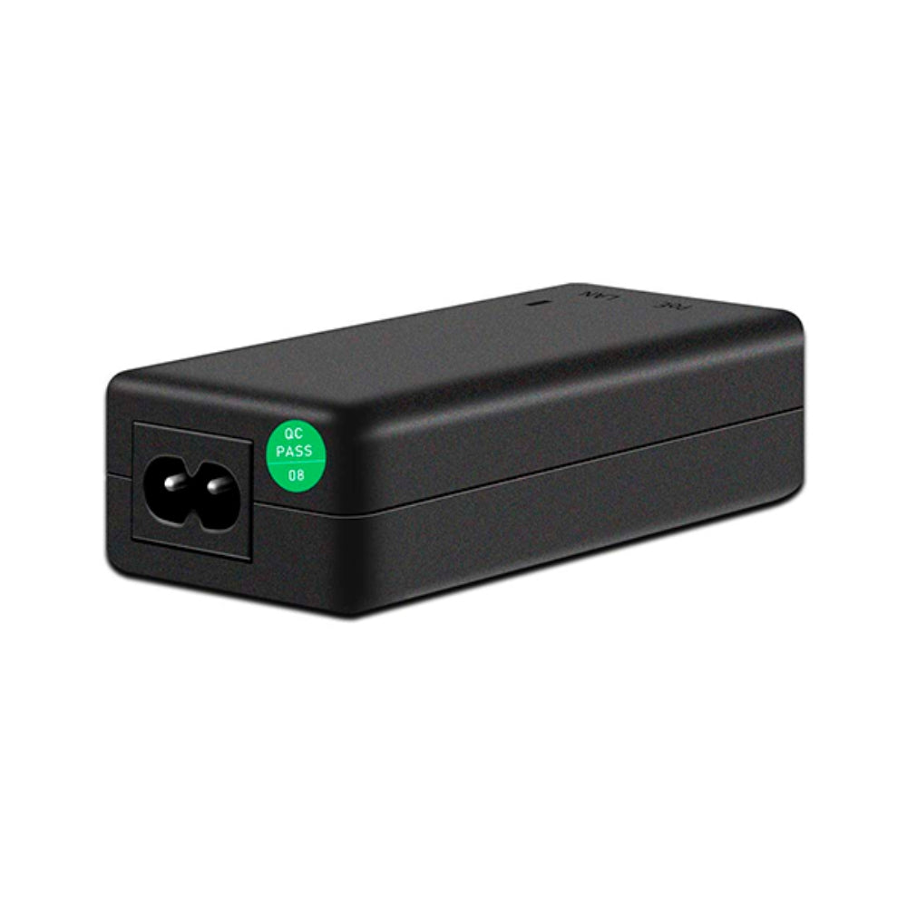 Inyector PoE Dimax 30 Watts Entrada 110 a 240VAC Salida 52V 577mA Alcance hasta 100 metros Incluye Cable de Poder N063