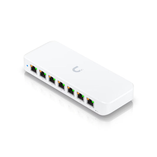 Switch Ubiquiti Ultra 60Wattts 8 Puertos 1xGigabit PoE++ 7xGigabit PoE+ Switching 16Gbps Capa 2 UB-USW-ULTRA-60W